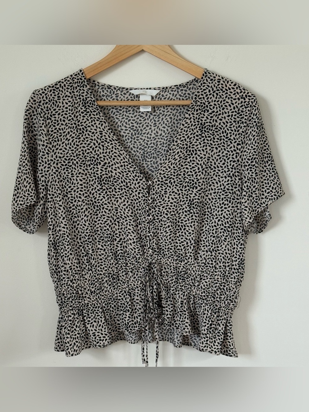 H&M Neutral Print Short Sleeve Blouse with Ruffle Hem